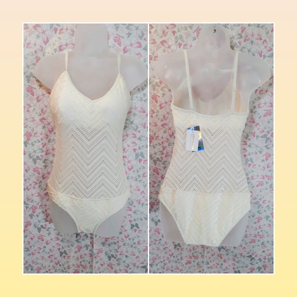 🎉S-HP🎉 *NWT* DH-max Swim Suit